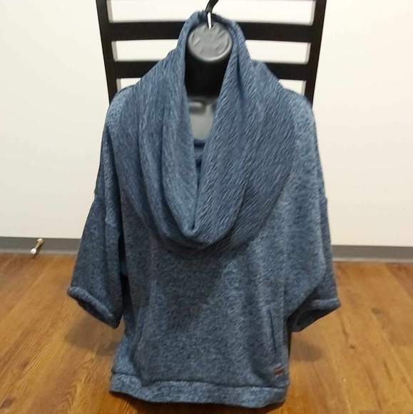 Sweater - Picture 5 of 6